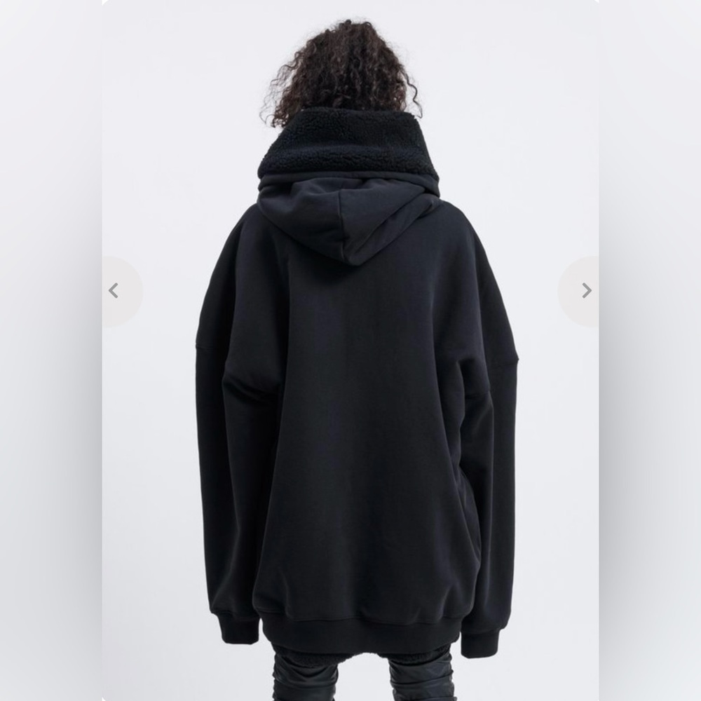 WE11DONE FUR LINED LOGO HOODIE - Picture 3 of 8